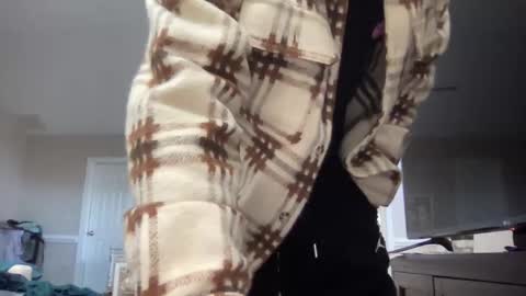 Snapshot of yungbull06 chatting on January 25, 2025, 8:31 pm Yung Bull online show from January 25, 2025, 8:31 pm