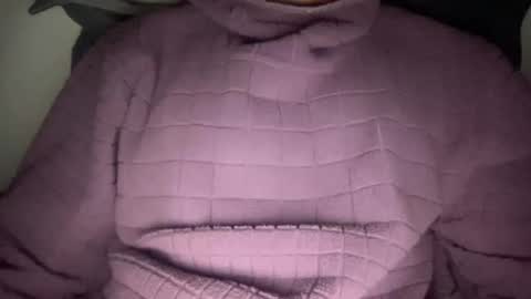 Snapshot of yungbull06 chatting on September 28, 2025, 3:23 am Yung Bull online show from September 28, 2025, 3:23 am