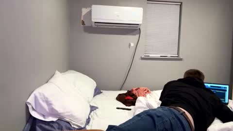 deezy online show from April 4, 2026, 4:22 am