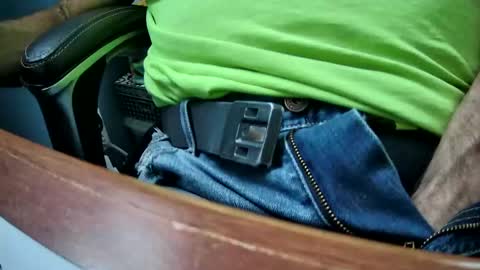 yuppers1234 online show from September 10, 2025, 6:52 pm