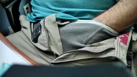 yuppers1234 online show from October 9, 2025, 6:17 pm