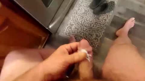 yupthatshim online show from December 17, 2024, 7:29 am