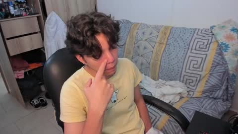 yurii_moody online show from February 17, 2026, 3:40 pm