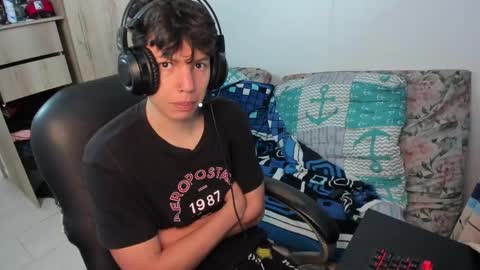 yurii_moody online show from April 20, 2026, 1:47 pm