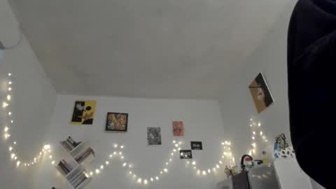 paola online show from December 1, 2024, 6:30 pm