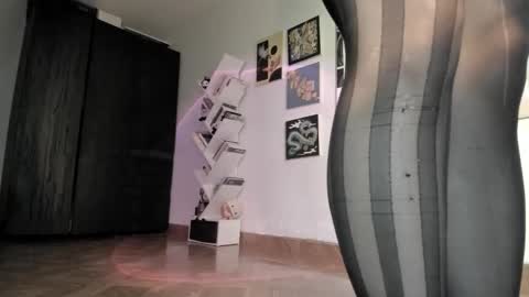 paola online show from March 13, 2026, 12:28 am