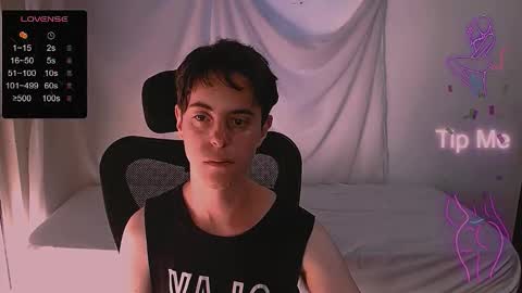 Yuyu online show from March 1, 2026, 8:11 pm