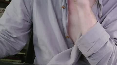 yvanbonar181018 online show from September 18, 2025, 7:10 am