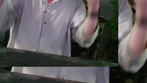 yvanbonar181018 online show from October 1, 2025, 7:58 am