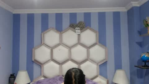 Snapshot of yvi_taylor chatting on July 13, 2026, 12:08 pm yvi online show from July 13, 2026, 12:08 pm