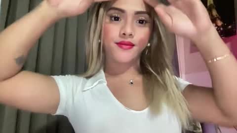 Miss Cali online show from February 22, 2026, 7:12 pm