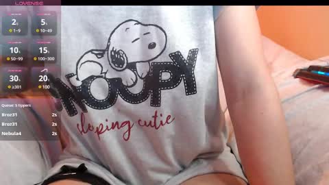 Snapshot of yzza_suave chatting on March 9, 2025, 9:25 pm yzza_suave online show from March 9, 2025, 9:25 pm