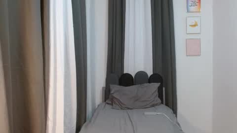 ts baby banana online show from September 13, 2025, 11:10 am