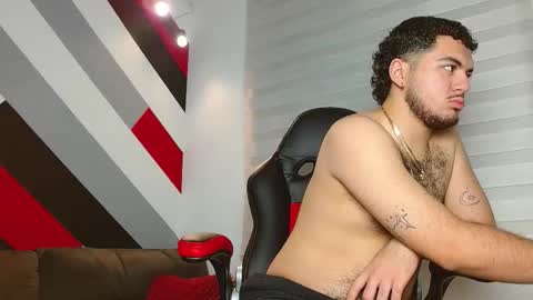 Snapshot of zac_golden chatting on February 10, 2026, 11:58 am Zack online show from February 10, 2026, 11:58 am