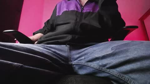 Zac Freelance model online show from October 26, 2025, 4:18 am