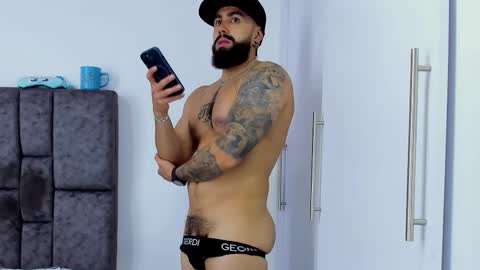 Richard online show from March 11, 2025, 3:34 pm