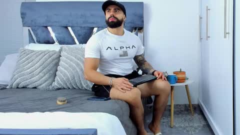 Richard online show from October 30, 2025, 3:02 pm