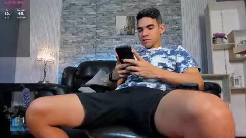 Snapshot of zack_joness10 chatting on June 16, 2026, 4:15 am zack_joness10 online show from June 16, 2026, 4:15 am