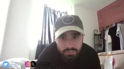 Snapshot of zack_sullivan22 chatting on October 21, 2025, 8:31 pm zack_sullivan22 online show from October 21, 2025, 8:31 pm