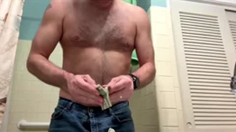 Snapshot of zaddykendoll chatting on February 8, 2026, 12:47 am Aiden online show from February 8, 2026, 12:47 am