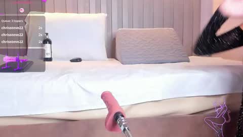 Zafiro online show from February 3, 2026, 6:40 am