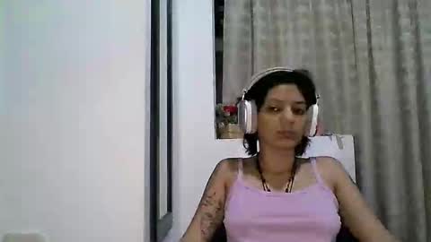 Zafiro online show from April 26, 2026, 4:59 pm