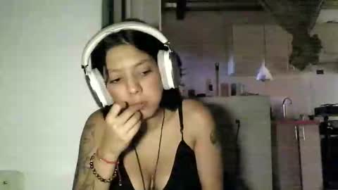 Zafiro online show from June 7, 2026, 5:49 pm