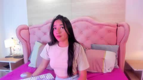 zafirobm_ online show from March 18, 2026, 4:04 am