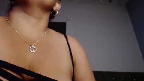 Zahi ... wants to play with everyone...yessss online show from October 18, 2025, 1:52 am