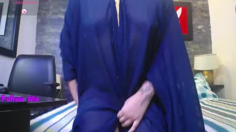 Zahra online show from February 23, 2026, 8:28 pm