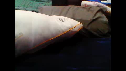 Snapshot of zaidmlake199 chatting on February 17, 2025, 12:43 am ZUL online show from February 17, 2025, 12:43 am