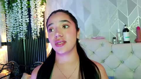 Zaira Bonny online show from June 9, 2026, 7:14 pm