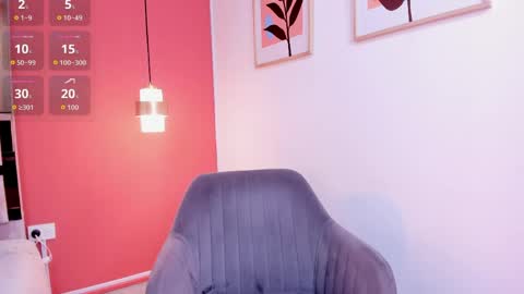 zamira_taylor online show from May 15, 2026, 11:23 pm
