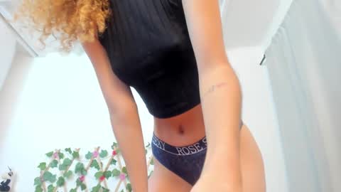 Zamu online show from March 3, 2025, 2:15 am