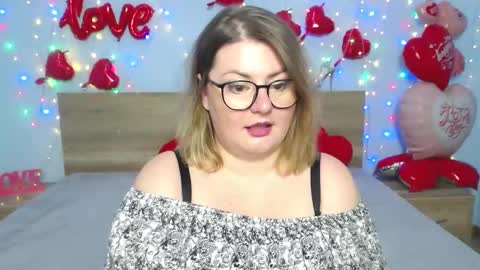 Snapshot of zannadreil chatting on February 19, 2025, 10:31 pm zannadreil online show from February 19, 2025, 10:31 pm