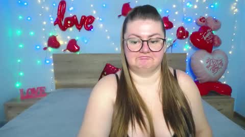Snapshot of zannadreil chatting on February 20, 2025, 8:36 pm zannadreil online show from February 20, 2025, 8:36 pm