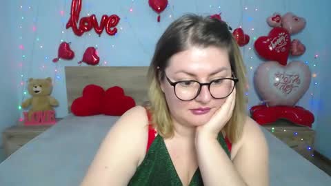 Snapshot of zannadreil chatting on February 28, 2025, 9:44 pm zannadreil online show from February 28, 2025, 9:44 pm