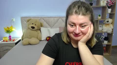 Snapshot of zannadreil chatting on March 12, 2025, 8:31 pm zannadreil online show from March 12, 2025, 8:31 pm