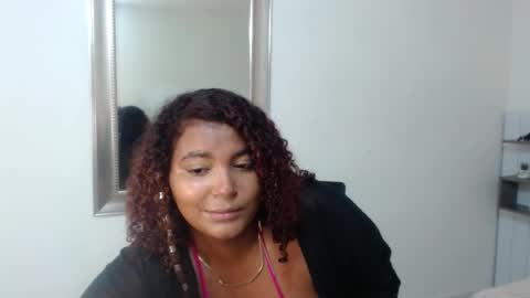 Snapshot of zaphira_vaelmont_ chatting on June 20, 2026, 1:25 pm zaphira_vaelmont_ online show from June 20, 2026, 1:25 pm