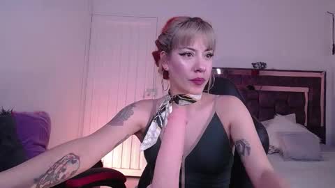 Snapshot of zaracollinx chatting on September 27, 2025, 1:43 am Zara online show from September 27, 2025, 1:43 am
