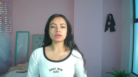 Snapshot of zarah_torres chatting on January 7, 2025, 1:14 pm Zarah  online show from January 7, 2025, 1:14 pm