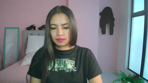 Snapshot of zarah_torres chatting on January 22, 2025, 7:03 pm Zarah  online show from January 22, 2025, 7:03 pm