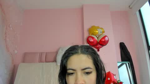 Snapshot of zarah_torres chatting on September 20, 2025, 5:25 pm Zarah  online show from September 20, 2025, 5:25 pm