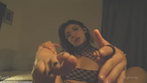 Miss Lynch   Next show  2911 online show from July 25, 2026, 4:54 am