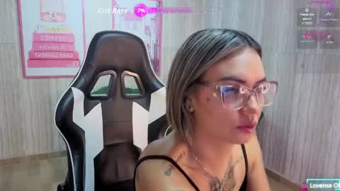Snapshot of zarcasutra_t chatting on April 16, 2026, 12:50 pm Isabella online show from April 16, 2026, 12:50 pm