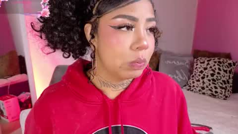 zaya_1 online show from February 19, 2026, 2:35 pm