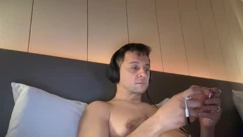 zaycik007 online show from February 8, 2026, 4:27 am