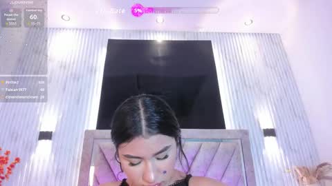  Zayda  online show from November 4, 2025, 7:46 pm