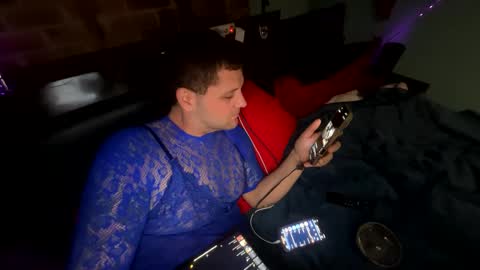 zbud1992 online show from January 23, 2025, 12:35 am