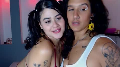 Karolyne online show from February 11, 2026, 4:23 pm